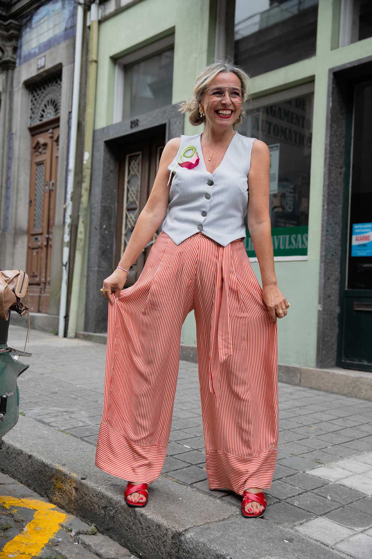 Calça Larga Laranja