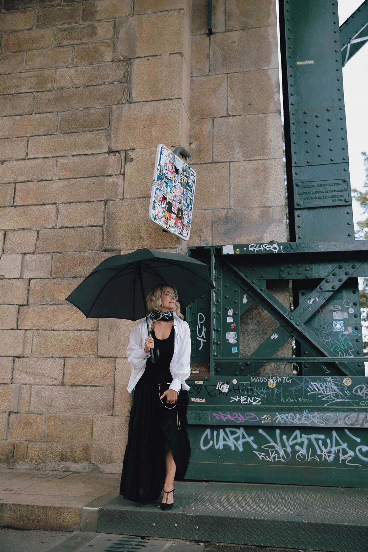 Blusa Branca com Risca