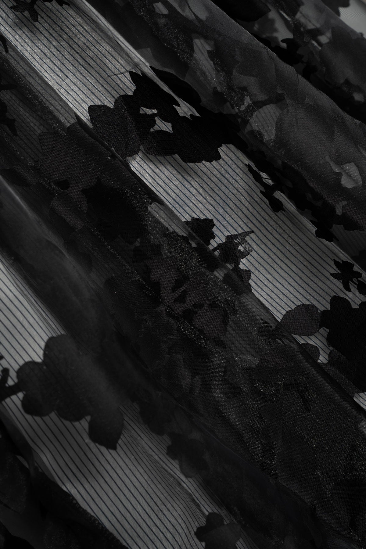 Vestido Preto Flores