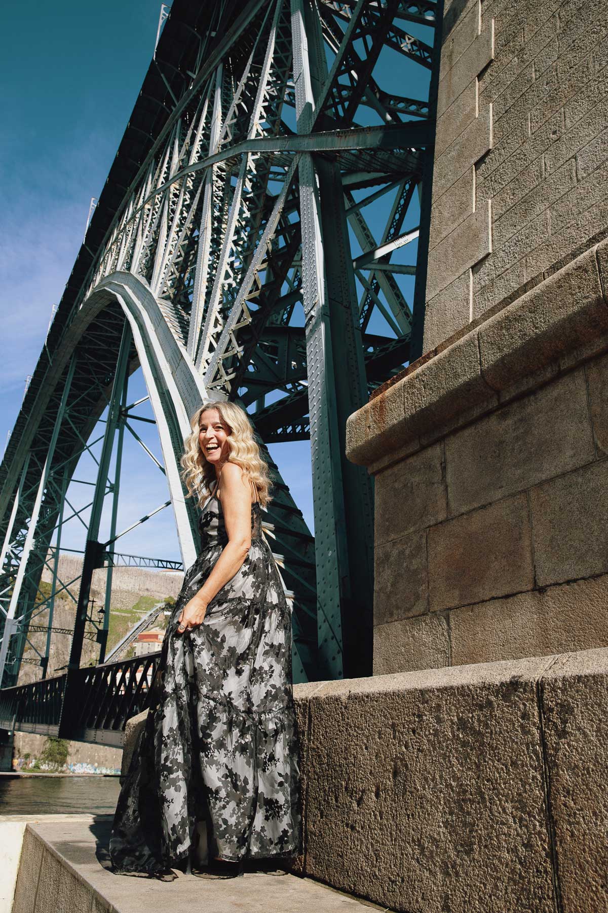 Vestido Preto Flores