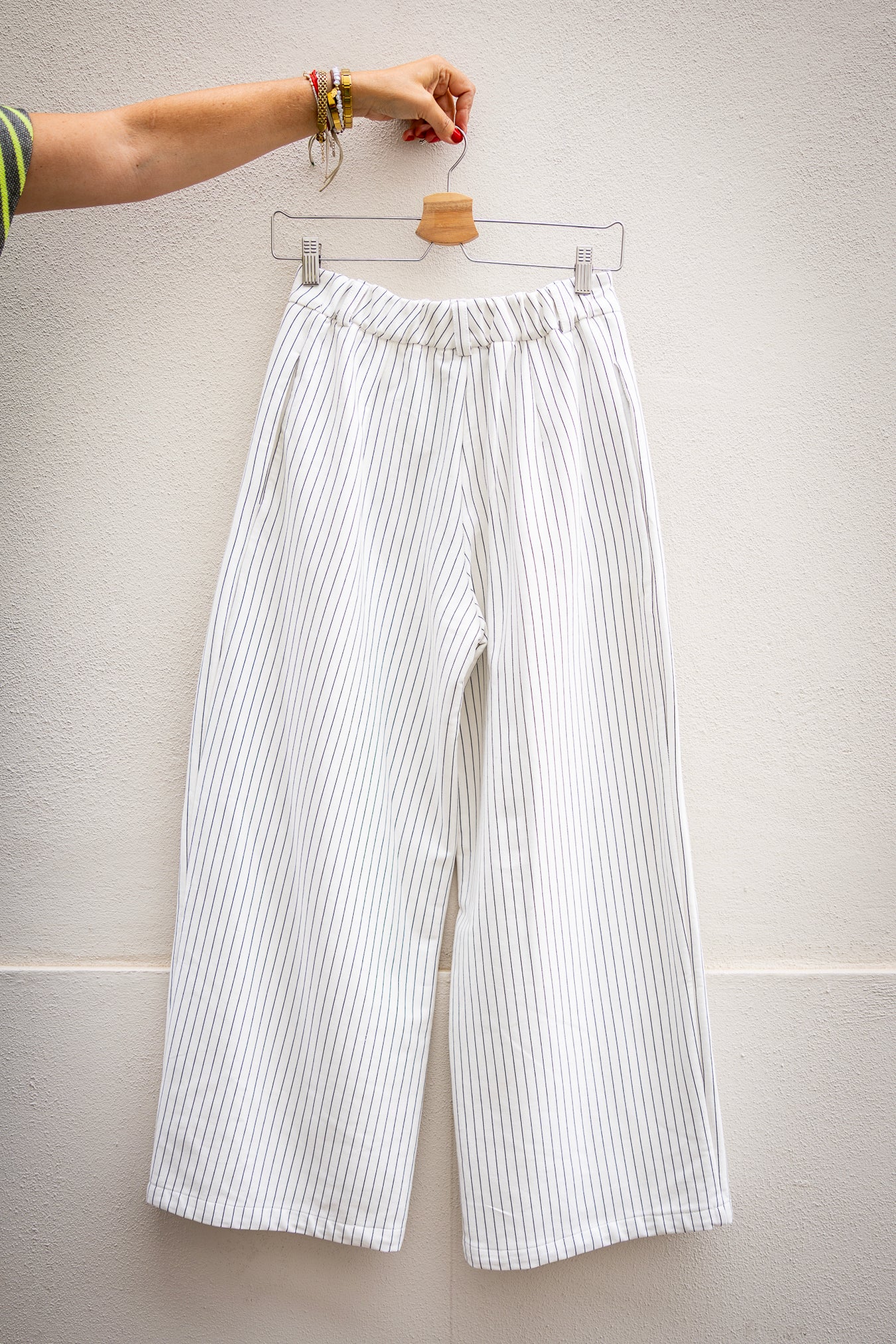 Conjunto Branco e Preto